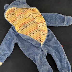 Magnetic Me Outerwear